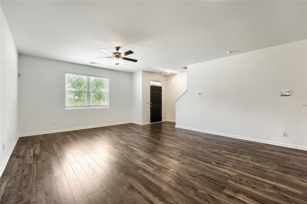 3 bedroom, 3 bathroom, 1,878 sq ft townhouse for rent at 723 Aura Trail, Lawrenceville, GA 30045 for $2,550 a month — photo 3