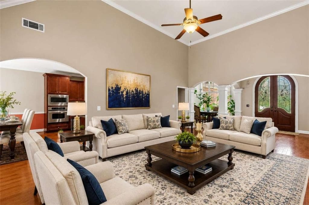 7 bedroom, 4 bathroom, 4,046 sq ft single family residence for sale at 812 Treeline Drive, Conyers, GA 30094 — photo 10