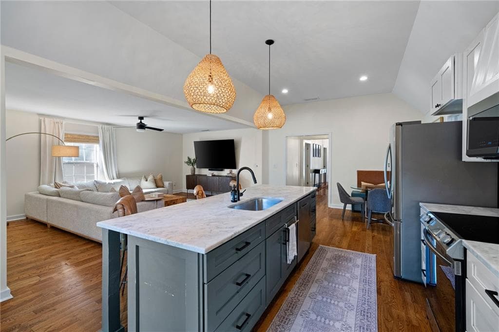 4 bedroom, 3 bathroom, 2,132 sq ft single family residence for sale at 148 Vannoy Street, Atlanta, GA 30317 — photo 9