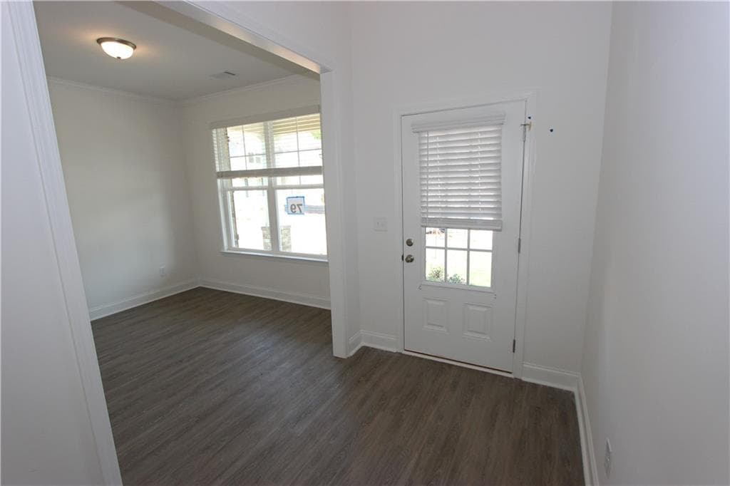 4 bedroom, 3 bathroom, 2,428 sq ft single family residence for sale at 7431 Rocklin Lane, Flowery Branch, GA 30542 — photo 7