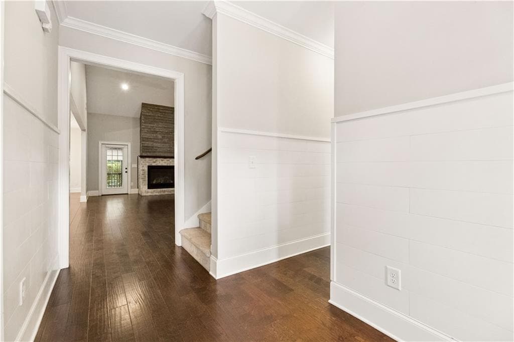 4 bedroom, 4 bathroom, 3,199 sq ft single family residence for sale at 1031 Greenwood Circle, Madison, GA 30650 — photo 9
