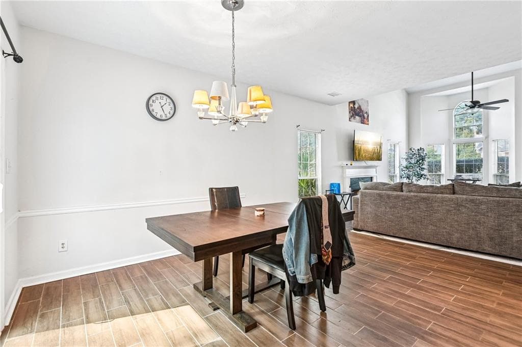 3 bedroom, 3 bathroom, 2,062 sq ft single family residence for sale at 1117 W Shore Drive, Riverdale, GA 30296 — photo 6