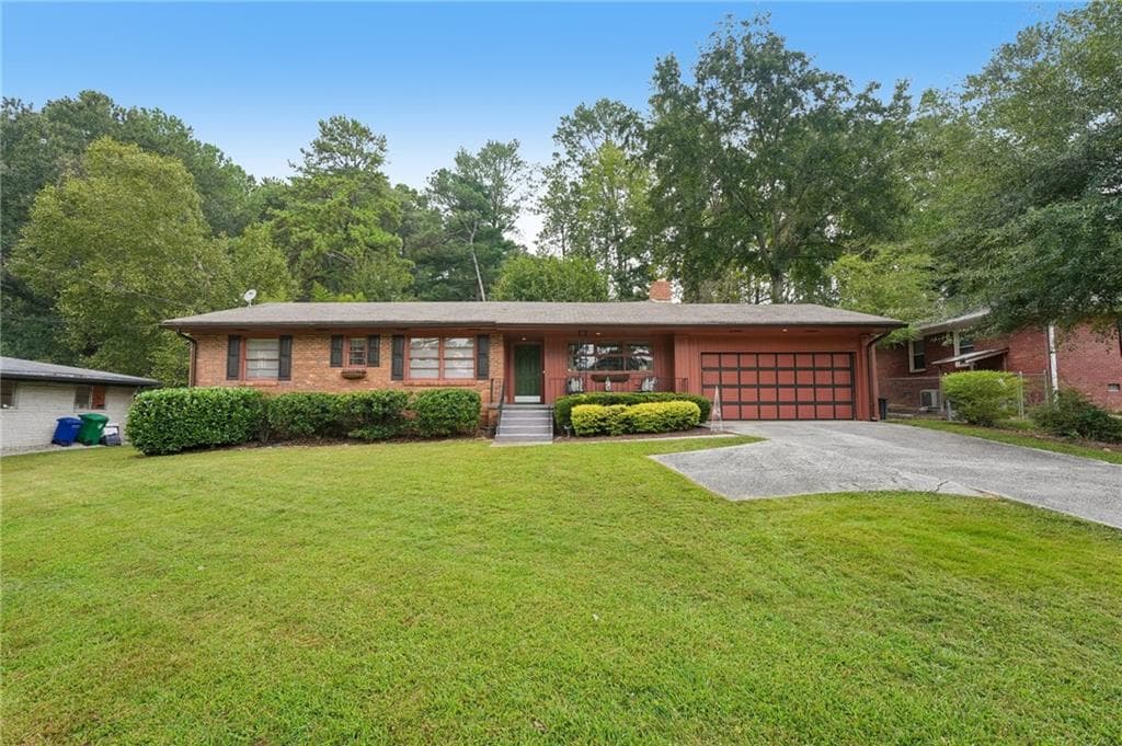 3 bedroom, 2 bathroom, 1,456 sq ft single family residence for sale at 4182 Briarcliff Road, Atlanta, GA 30345