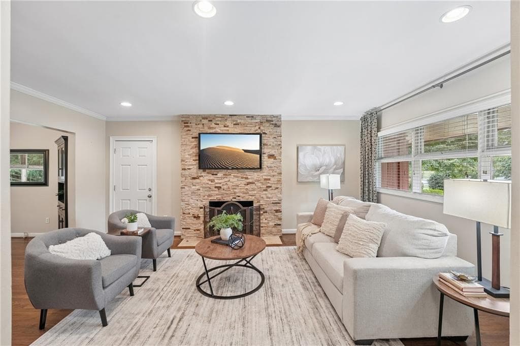 3 bedroom, 2 bathroom, 1,456 sq ft single family residence for sale at 4182 Briarcliff Road, Atlanta, GA 30345 — photo 8
