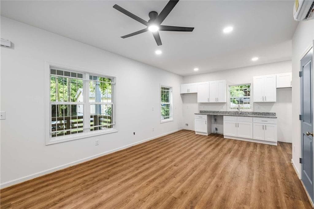 2 bedroom, 2 bathroom, 948 sq ft single family residence for sale at 1631 Burton Street, Atlanta, GA 30315 — photo 9