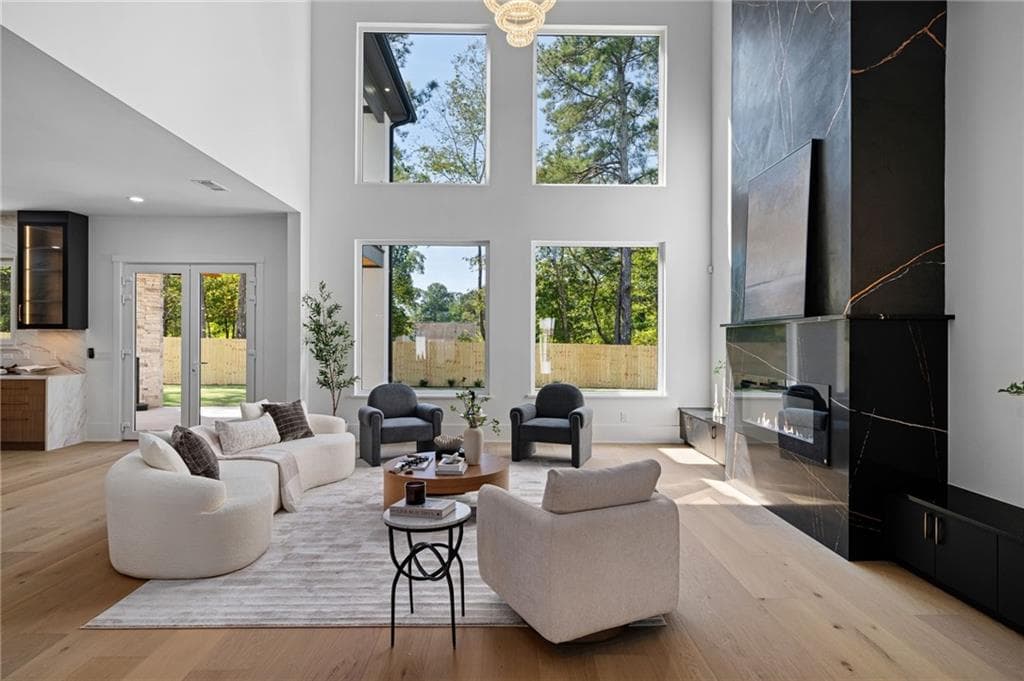 6 bedroom, 5 bathroom, 6,000 sq ft single family residence for sale at 2724 Talley Lane, Buford, GA 30519 — photo 10