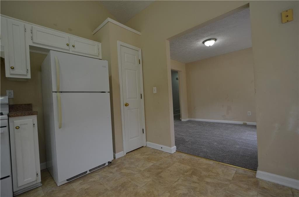 3 bedroom, 2 bathroom, 1,275 sq ft single family residence for rent at 240 Bridge Landing, Douglasville, GA 30134 for $1,800 a month — photo 9