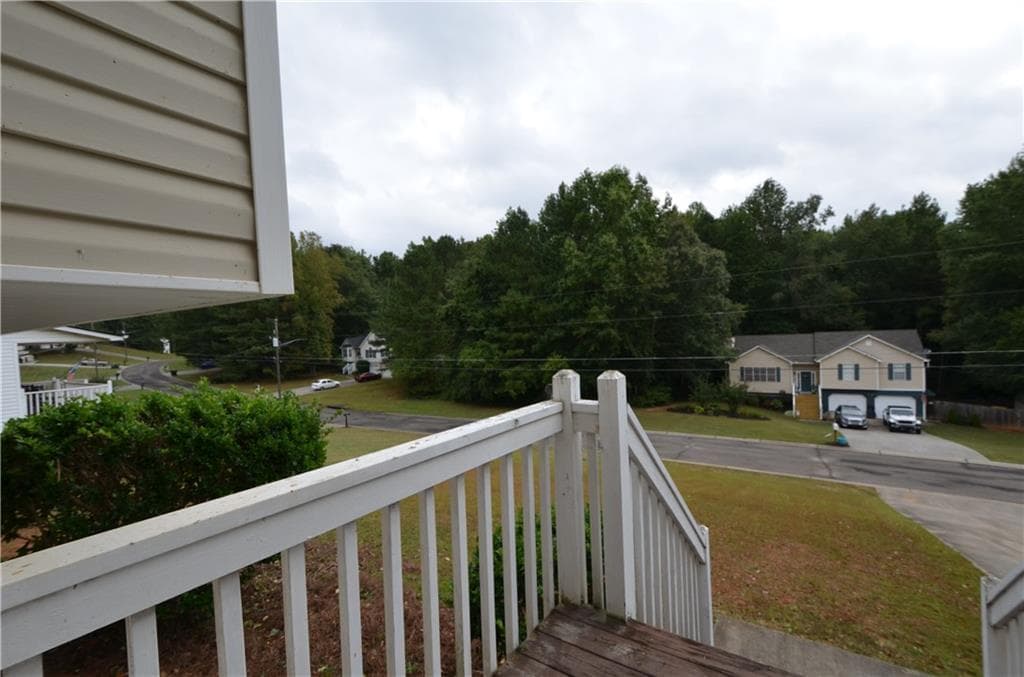 3 bedroom, 2 bathroom, 1,275 sq ft single family residence for rent at 240 Bridge Landing, Douglasville, GA 30134 for $1,800 a month — photo 2