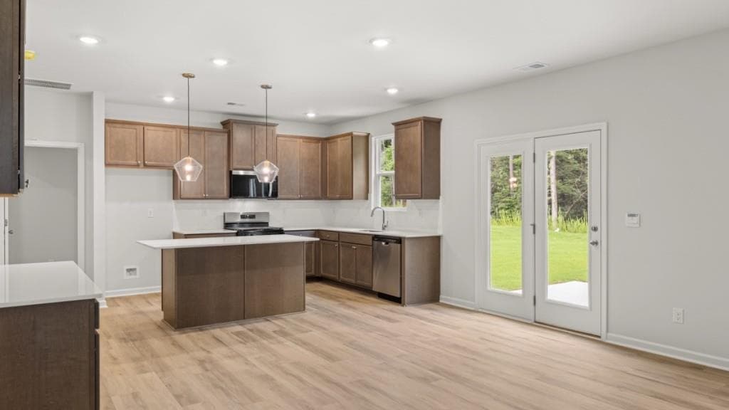 5 bedroom, 5 bathroom, 3,389 sq ft single family residence for sale at 3125 Hallsley Drive, South Fulton, GA 30349 — photo 5