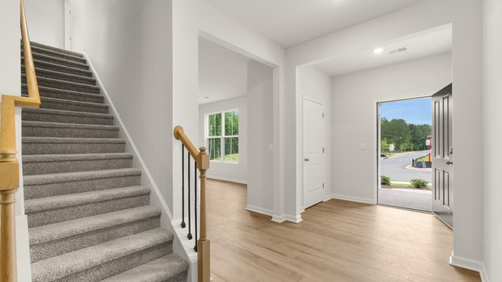5 bedroom, 3 bathroom, 3,611 sq ft single family residence for sale at 3117 Hallsley Drive, South Fulton, GA 30349 — photo 3