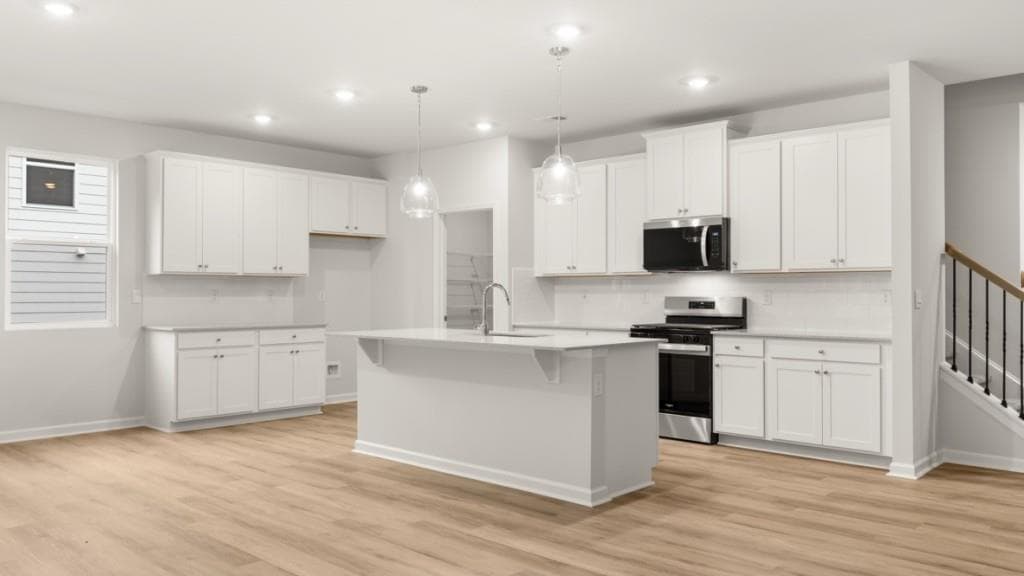 5 bedroom, 3 bathroom, 3,611 sq ft single family residence for sale at 3117 Hallsley Drive, South Fulton, GA 30349 — photo 7