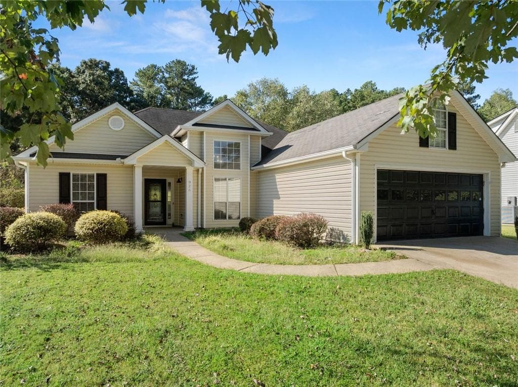 3 bedroom, 2 bathroom, 1,491 sq ft single family residence for sale at 926 Lochwolde Lane, Bethlehem, GA 30620 — photo 3