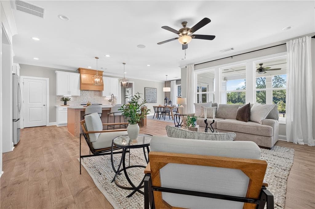 4 bedroom, 3 bathroom, 2,598 sq ft single family residence for sale at 1047 Windy Hill Road, Jefferson, GA 30549 — photo 7