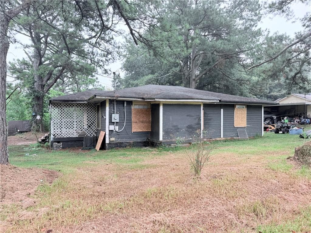 3 bedroom, 1 bathroom, 1,064 sq ft single family residence under contract at 31 Vinson Mountain Road, Rockmart, GA 30153 — photo 2