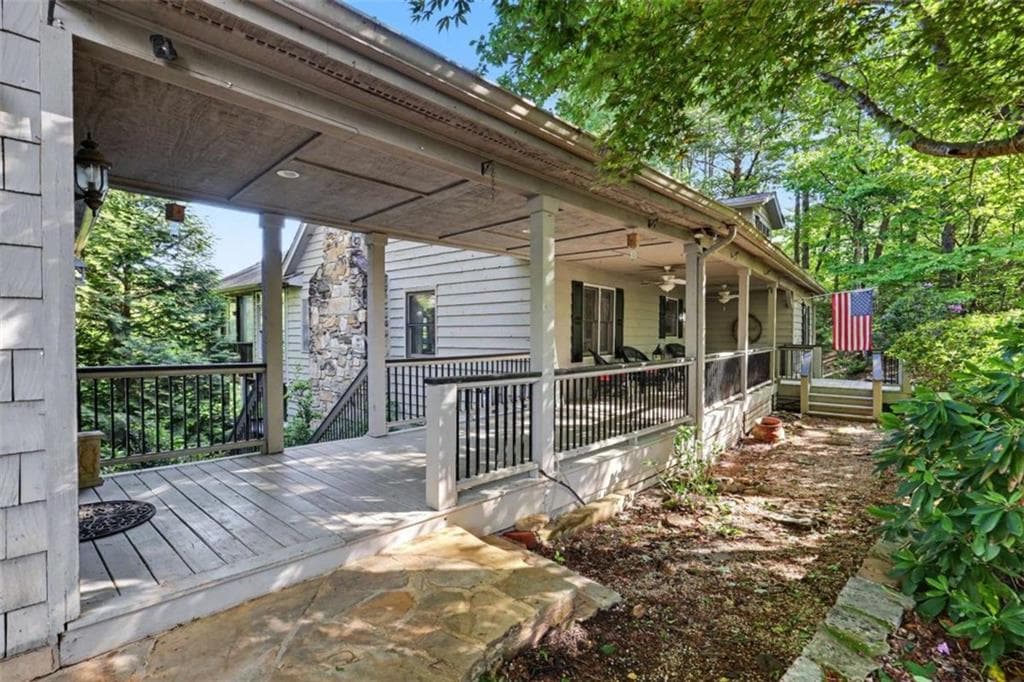 5 bedroom, 4 bathroom, 4,715 sq ft single family residence for sale at 519 Pinecrest Road, Sautee Nacoochee, GA 30571 — photo 5