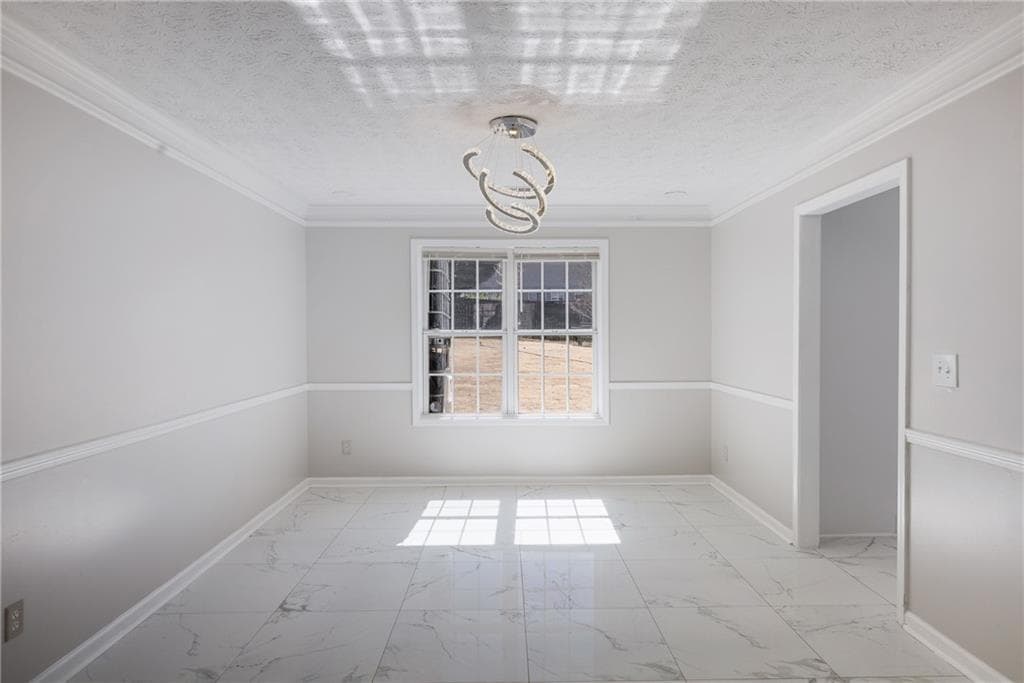 5 bedroom, 3 bathroom, 2,972 sq ft single family residence for sale at 3521 Kittery Drive, Snellville, GA 30039 — photo 6
