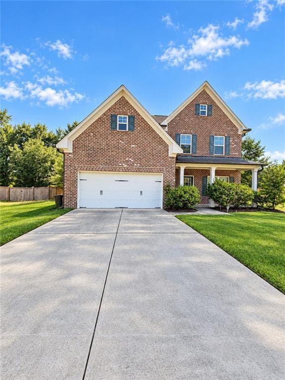 5 bedroom, 3 bathroom, 2,992 sq ft single family residence for sale at 4139 Anthony Creek Drive, Loganville, GA 30052