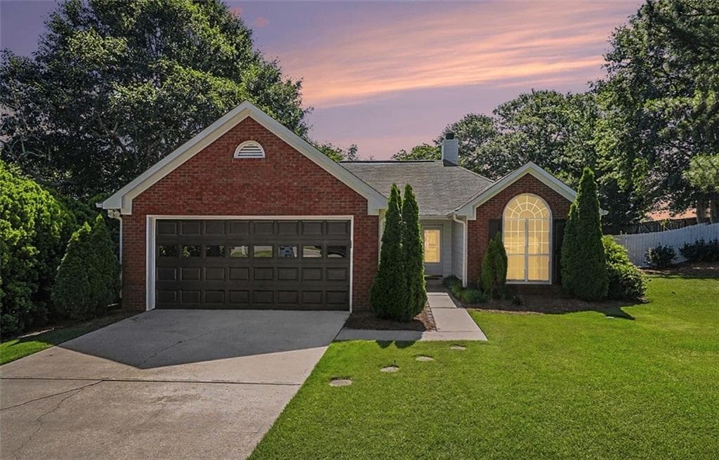 4 bedroom, 2 bathroom, 1,508 sq ft single family residence for rent at 1545 Quail Point Run, Hoschton, GA 30548 for $2,400 a month — photo 1 of 27