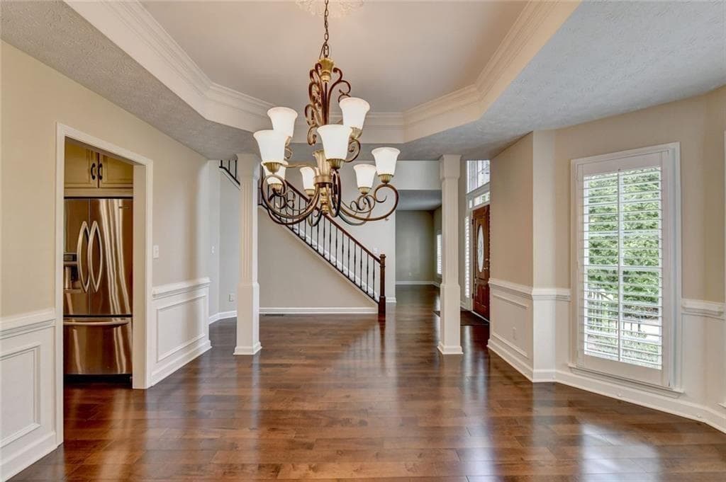 6 bedroom, 5 bathroom, 5,670 sq ft single family residence for sale at 4614 Kiplin Lake Court, Sugar Hill, GA 30518 — photo 9