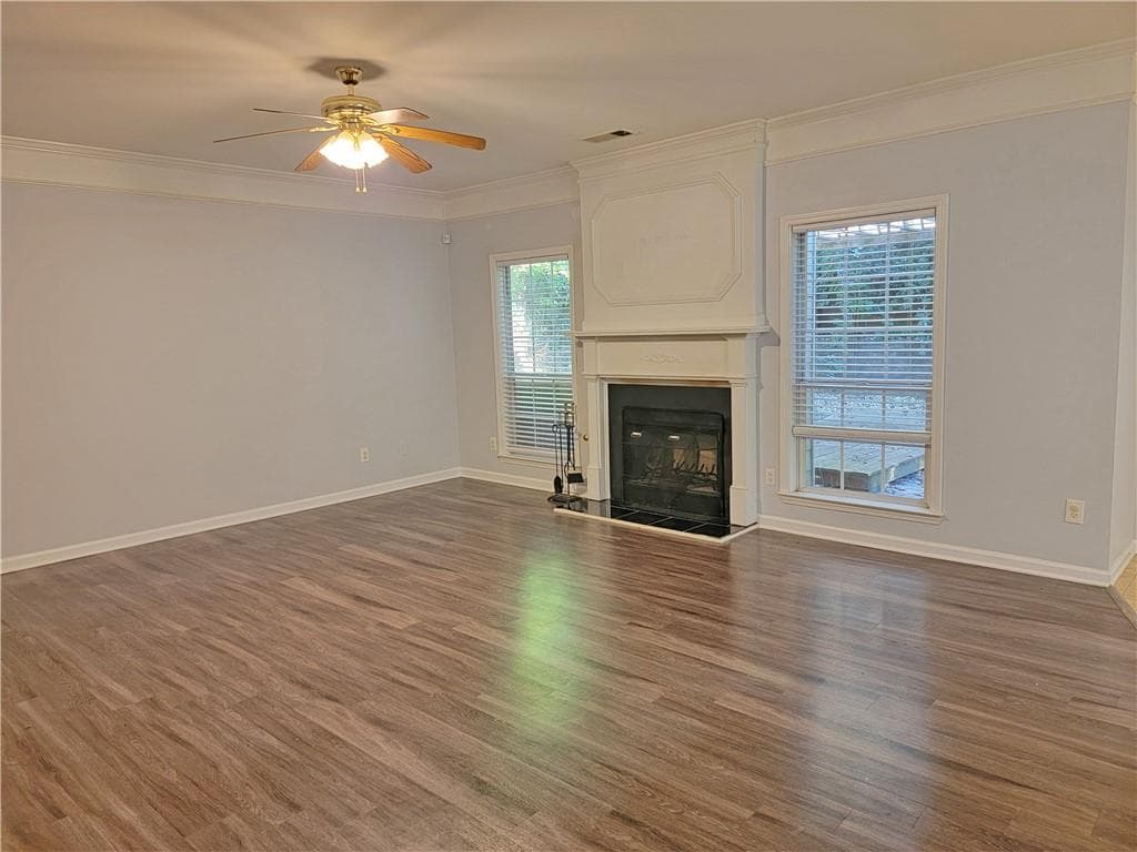 4 bedroom, 3 bathroom, 2,047 sq ft single family residence for sale at 5855 Rives Drive, Alpharetta, GA 30004 — photo 8