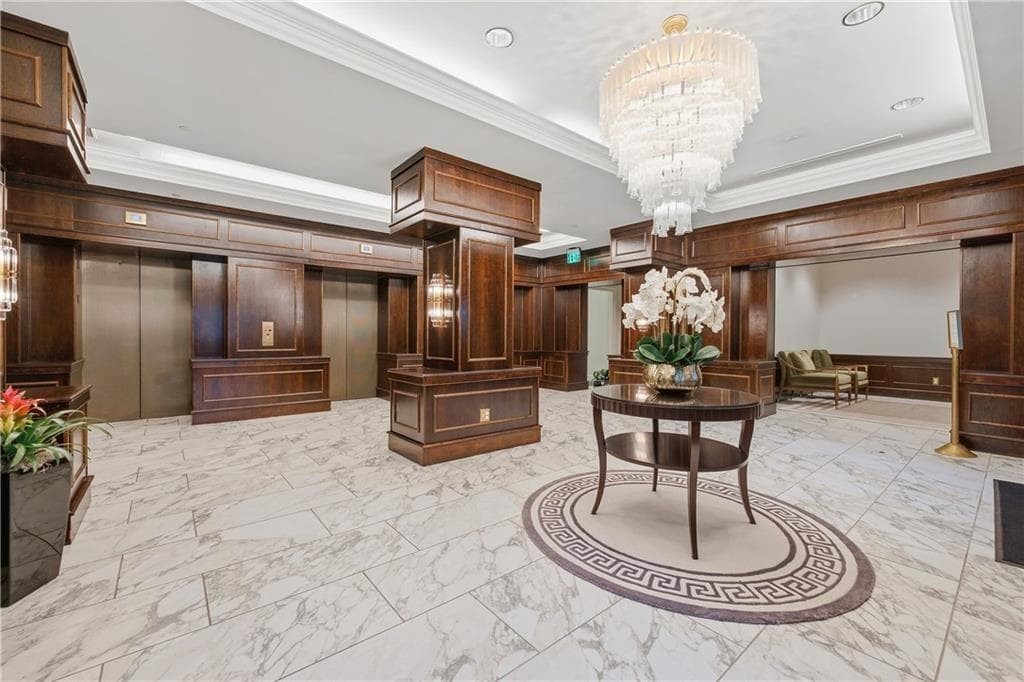 2 bedroom, 2 bathroom, 1,228 sq ft condominium for rent at 2870 Pharr Court South 305, Atlanta, GA 30305 for $2,200 a month — photo 2