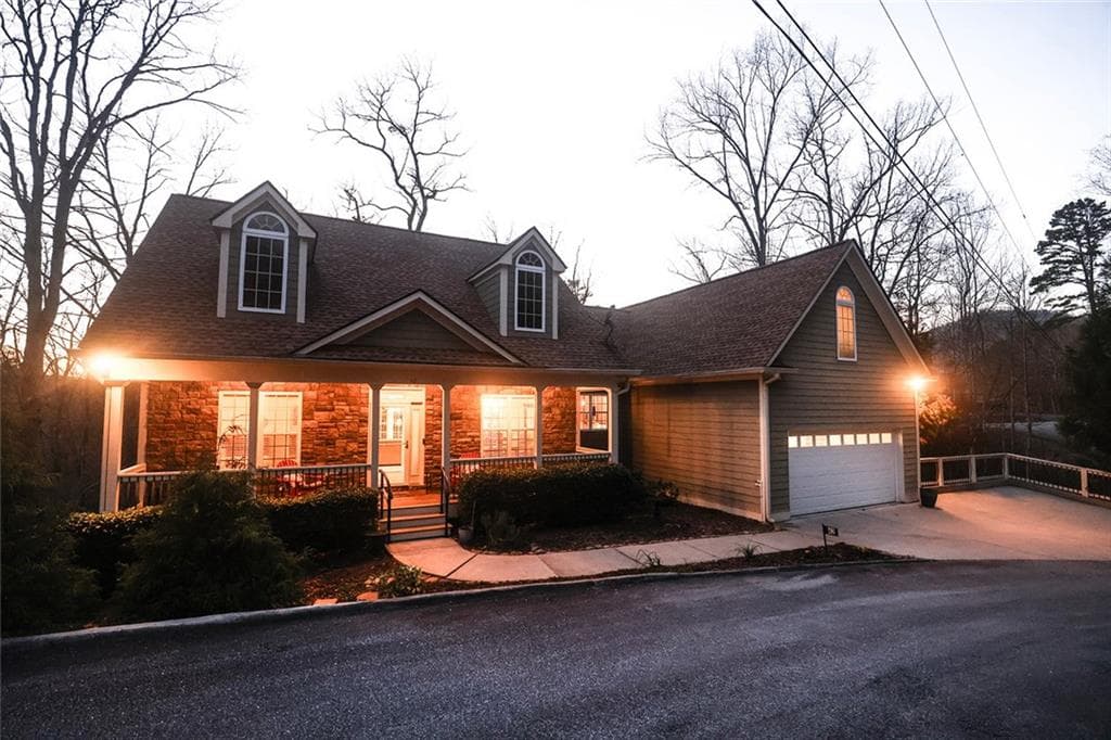 4 bedroom, 4 bathroom, 3,784 sq ft single family residence for sale at 42 Crooked Branch Drive, Clayton, GA 30525 — photo 3