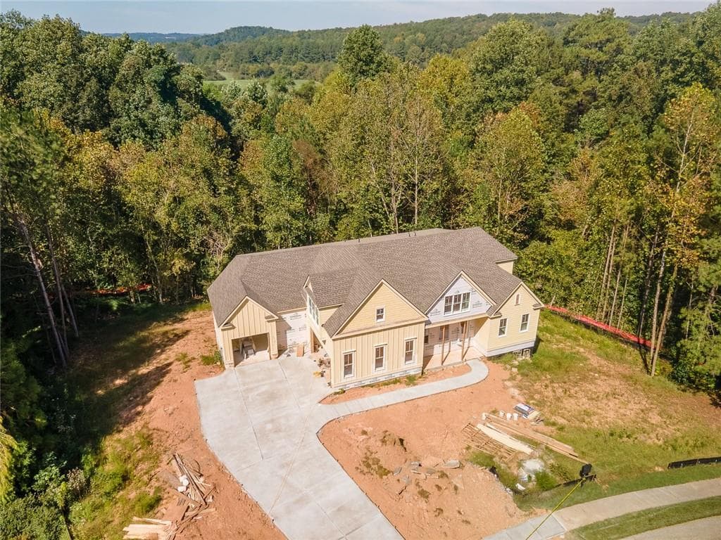 4 bedroom, 5 bathroom, 3,800 sq ft single family residence for sale at 815 Waterford Estates Manor, Canton, GA 30115 — photo 3