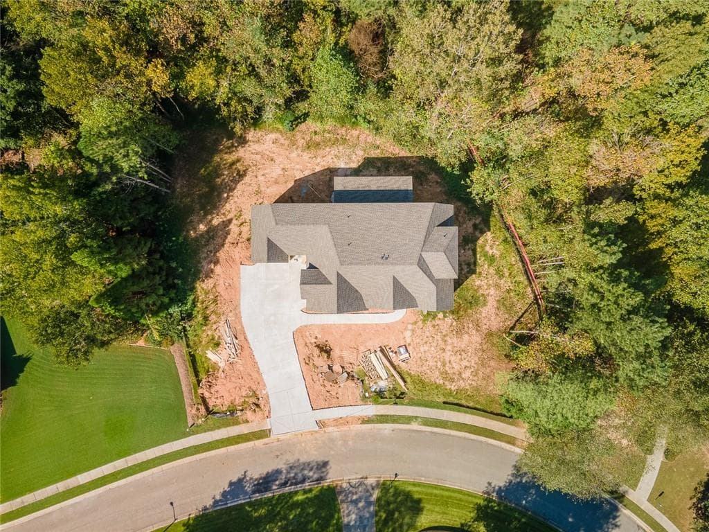 4 bedroom, 5 bathroom, 3,800 sq ft single family residence for sale at 815 Waterford Estates Manor, Canton, GA 30115 — photo 5