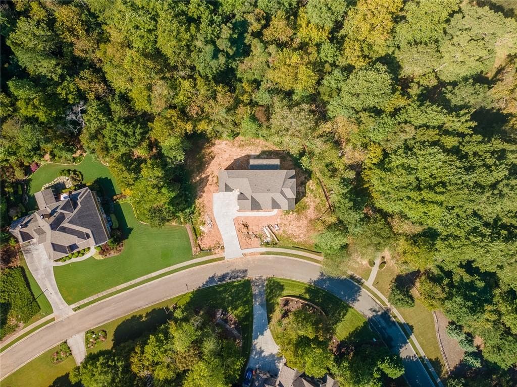 4 bedroom, 5 bathroom, 3,800 sq ft single family residence for sale at 815 Waterford Estates Manor, Canton, GA 30115 — photo 6