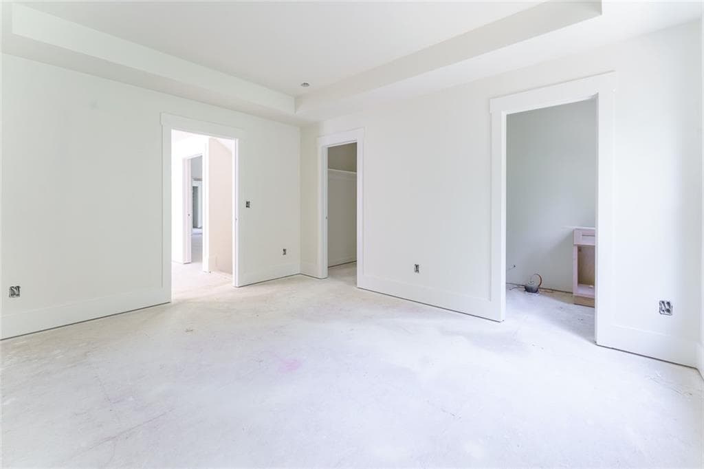 4 bedroom, 5 bathroom, 3,800 sq ft single family residence for sale at 815 Waterford Estates Manor, Canton, GA 30115 — photo 8