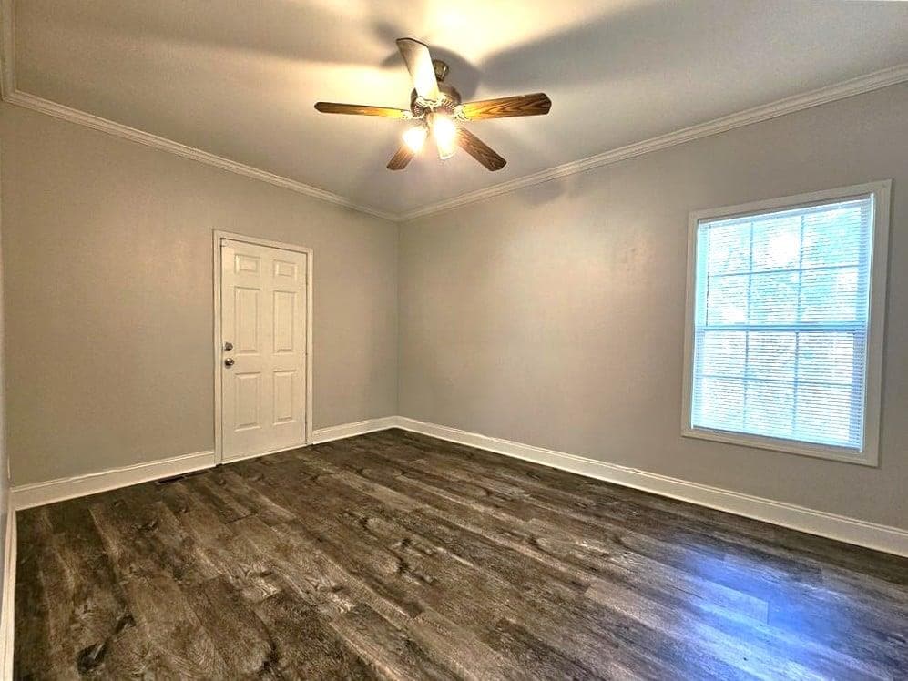4 bedroom, 3 bathroom single family residence for rent at 718 N Evelyn Place, Atlanta, GA 30318 for $2,200 a month — photo 5