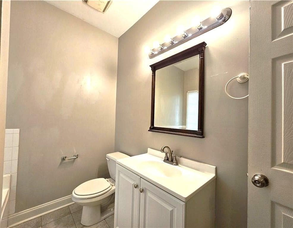 4 bedroom, 3 bathroom single family residence for rent at 718 N Evelyn Place, Atlanta, GA 30318 for $2,200 a month — photo 8