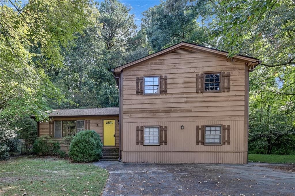 3 bedroom, 2 bathroom, 2,796 sq ft single family residence for sale at 1466 Hewatt Road, Lilburn, GA 30047