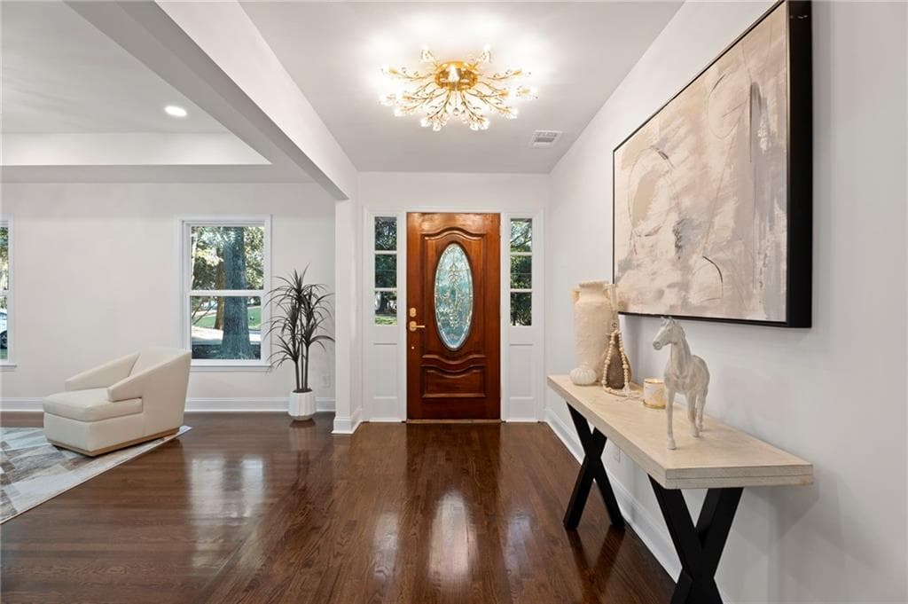 5 bedroom, 4 bathroom, 3,203 sq ft single family residence for sale at 860 Landmark Drive, Sandy Springs, GA 30342 — photo 4