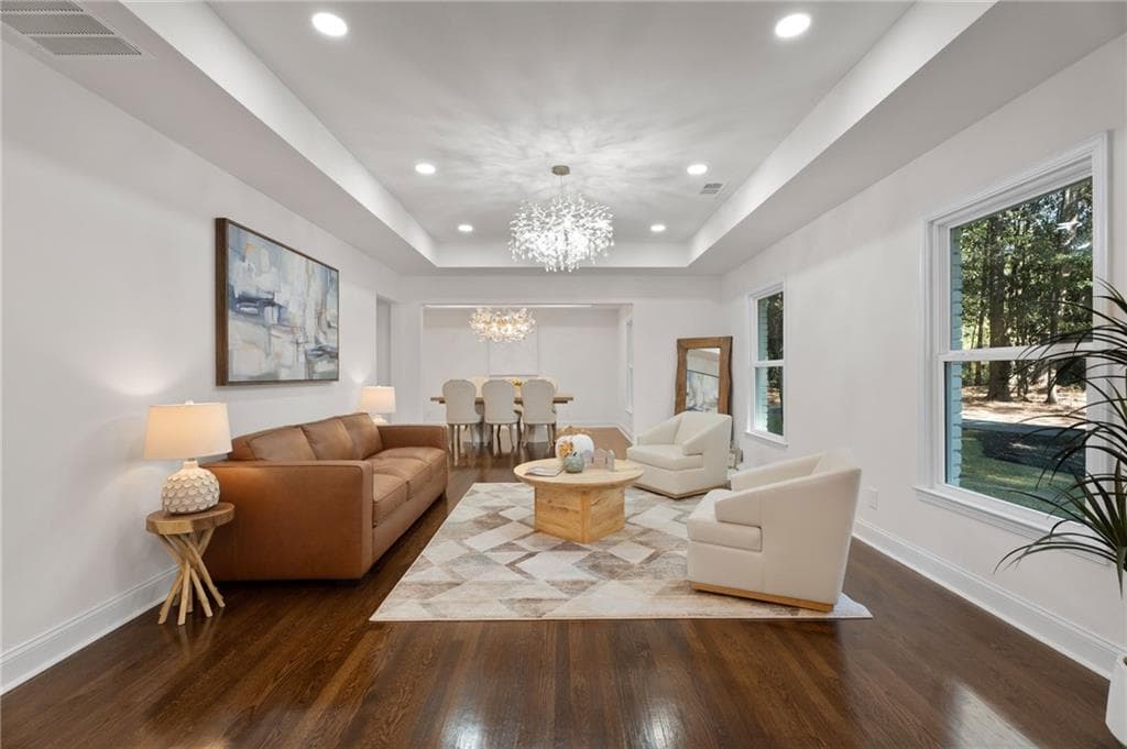 5 bedroom, 4 bathroom, 3,203 sq ft single family residence for sale at 860 Landmark Drive, Sandy Springs, GA 30342 — photo 9