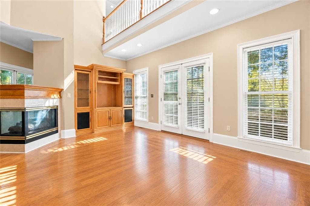 6 bedroom, 7 bathroom, 5,766 sq ft single family residence for sale at 205 Standing Oak Place, Fayetteville, GA 30214 — photo 6