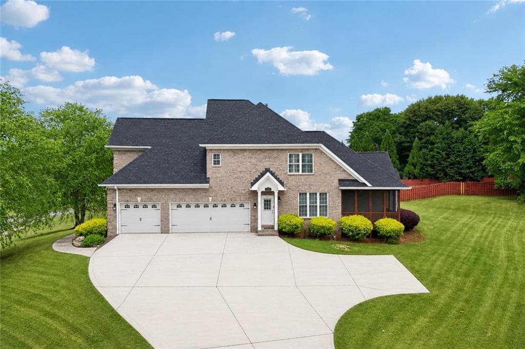6 bedroom, 5 bathroom, 6,074 sq ft single family residence for sale at 501 Smithson Crossing, Mcdonough, GA 30252 — photo 6