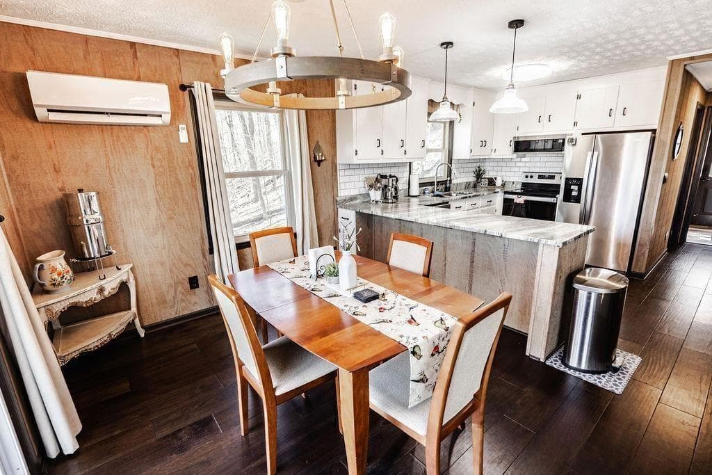 4 bedroom, 3 bathroom, 2,262 sq ft single family residence for sale at 1006 Chestnut Cove Trail, Jasper, GA 30143 — photo 9