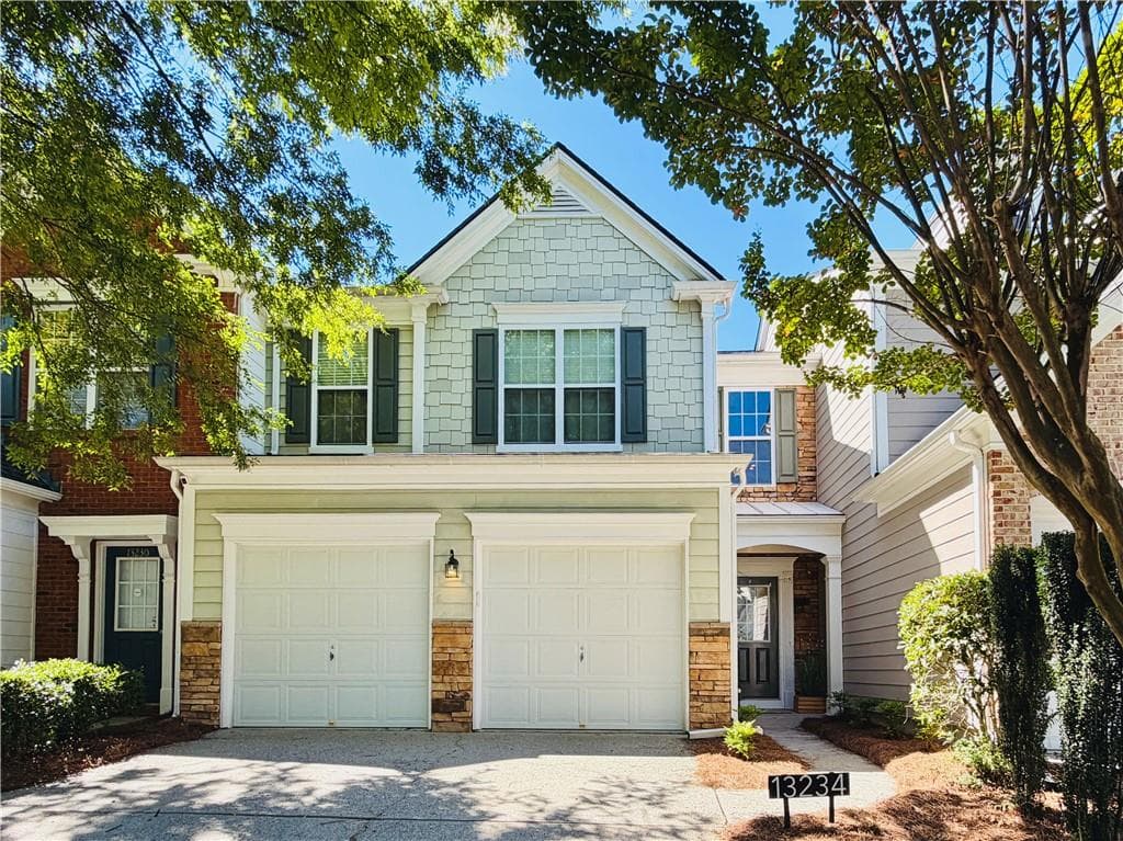 3 bedroom, 3 bathroom, 1,616 sq ft home for sale at 13234 Marrywood Drive, Milton, GA