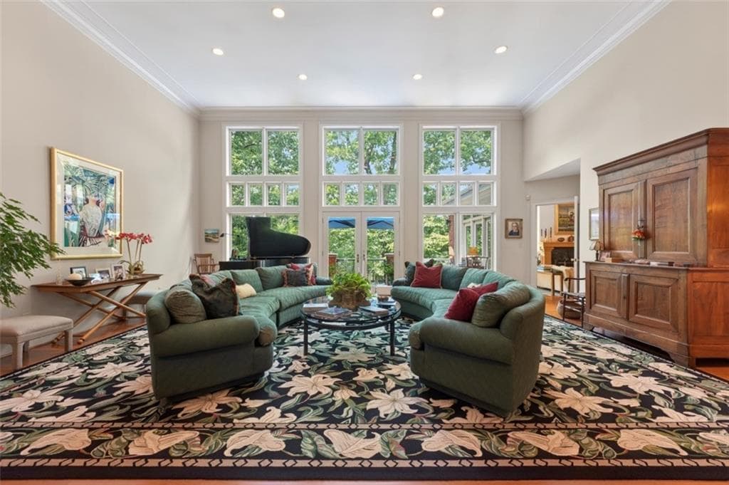 4 bedroom, 6 bathroom, 8,270 sq ft single family residence for sale at 4969 Northside Drive, Sandy Springs, GA 30327 — photo 7