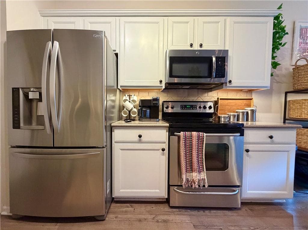 3 bedroom, 3 bathroom, 1,616 sq ft townhouse for sale at 13234 Marrywood Drive, Milton, GA 30004 — photo 8