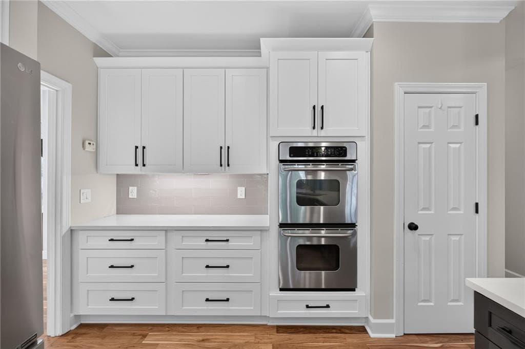4 bedroom, 4 bathroom, 3,888 sq ft single family residence for sale at 125 Kiveton Park Drive, Roswell, GA 30075 — photo 8