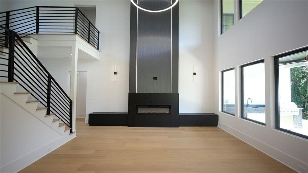 4 bedroom, 5 bathroom, 4,712 sq ft single family residence for sale at 3295 Kelly Glen Court, Dacula, GA 30019 — photo 6