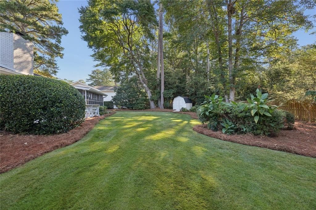 3 bedroom, 2 bathroom, 2,050 sq ft single family residence for sale at 3036 Haverford Lane, Marietta, GA 30067 — photo 9