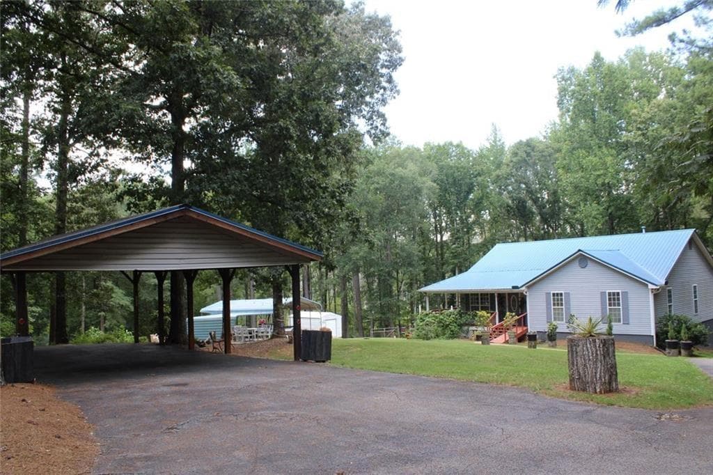 3 bedroom, 3 bathroom, 2,652 sq ft single family residence for sale at 1145 Jackson Lake Road, Jackson, GA 30233 — photo 6