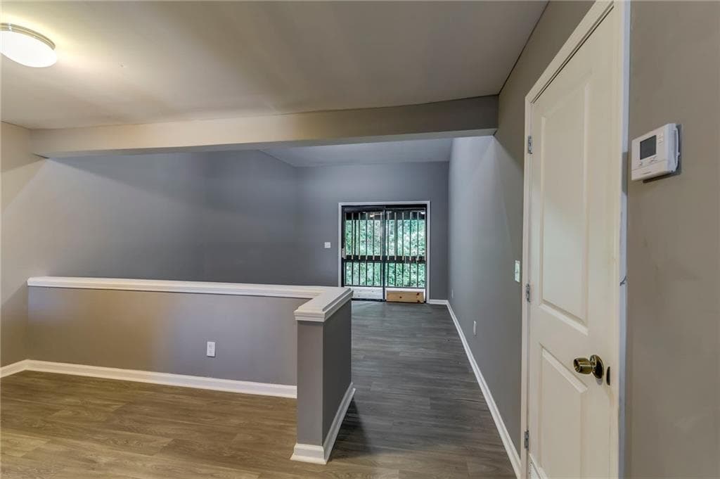 2 bedroom, 1 bathroom, 1,116 sq ft condominium for sale at 3281 Blazing Pine Knoll B, Decatur, GA 30034 — photo 4