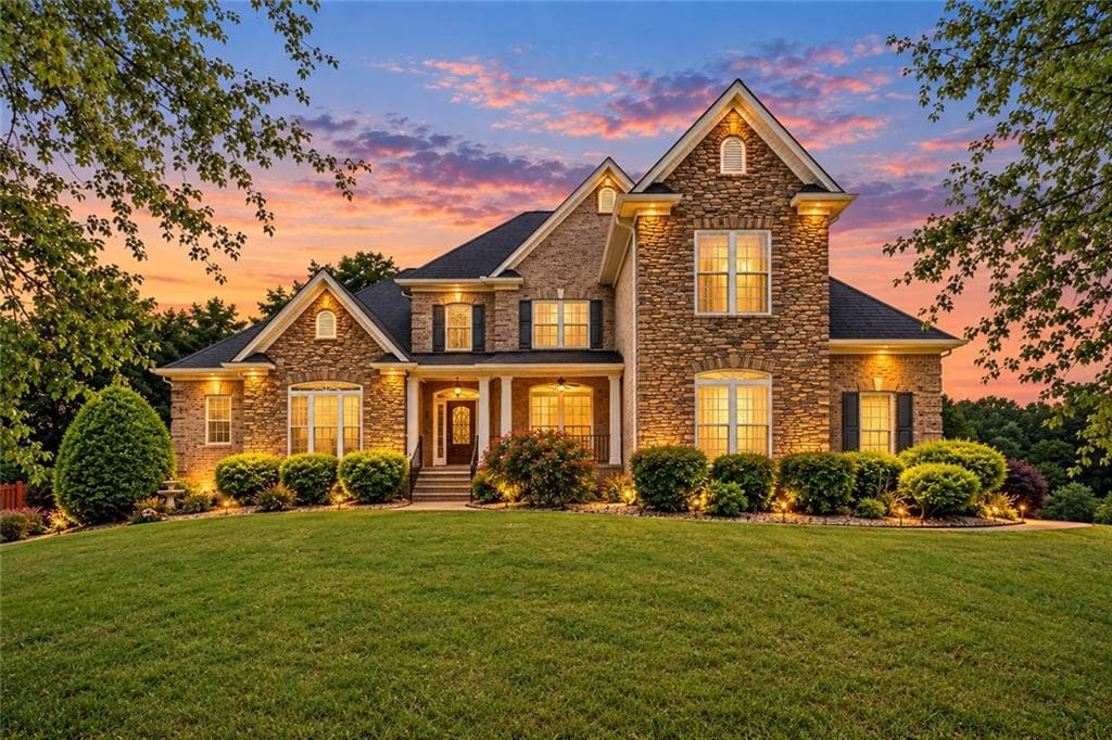 6 bedroom, 5 bathroom, 6,074 sq ft single family residence for sale at 501 Smithson Crossing, Mcdonough, GA 30252