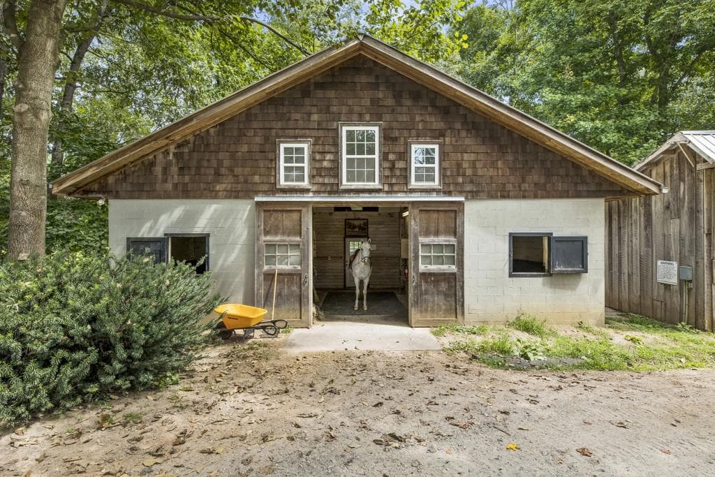 7 bedroom, 8 bathroom, 8,761 sq ft single family residence for sale at 683 Duck Thurmond Road, Dawsonville, GA 30534 — photo 7