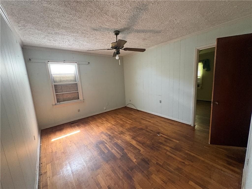 3 bedroom, 2 bathroom, 1,129 sq ft single family residence for sale at 214 Taft Street, Atlanta, GA 30315 — photo 9