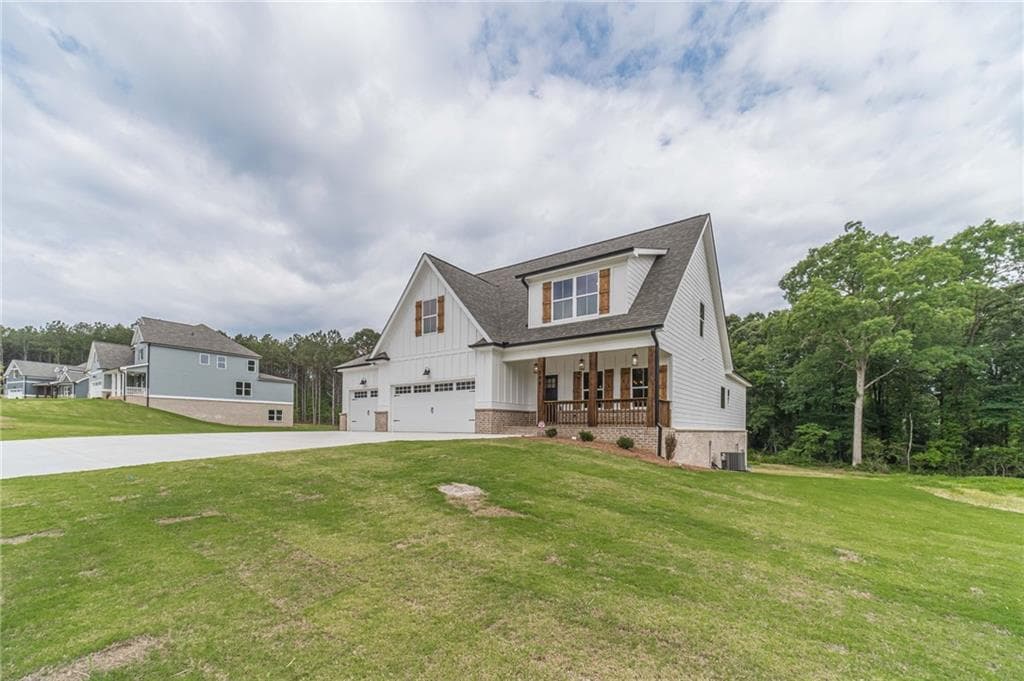 4 bedroom, 4 bathroom, 2,430 sq ft single family residence for sale at 348 Pinewood Drive, Covington, GA 30014 — photo 2